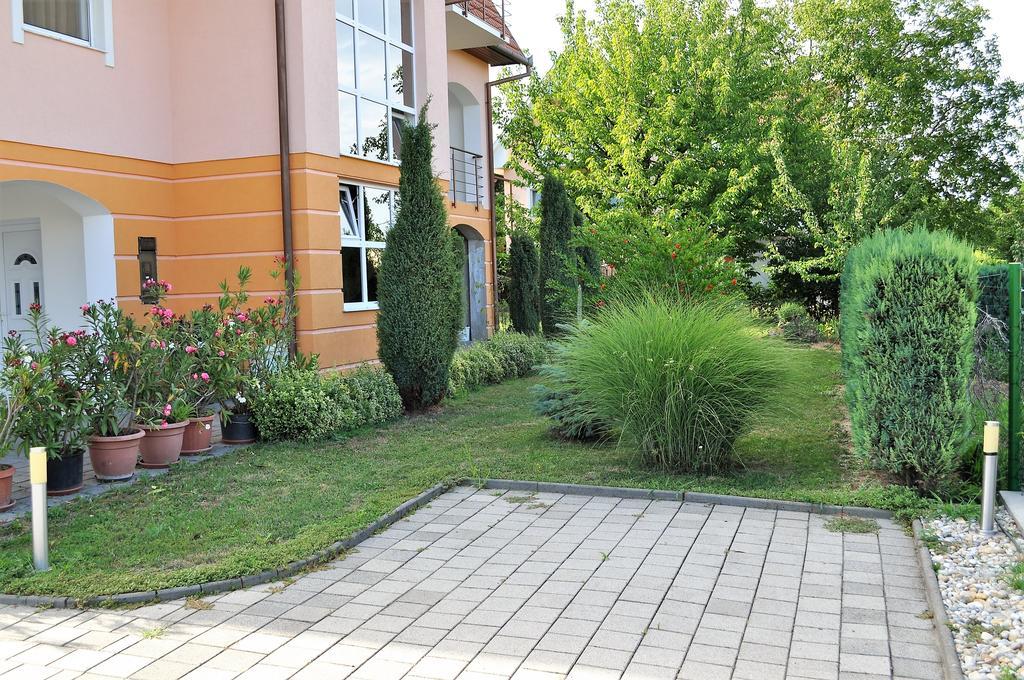 Katalin Apartmanhaz Zalakaros Buitenkant foto