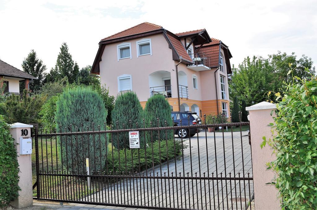 Katalin Apartmanhaz Zalakaros Buitenkant foto