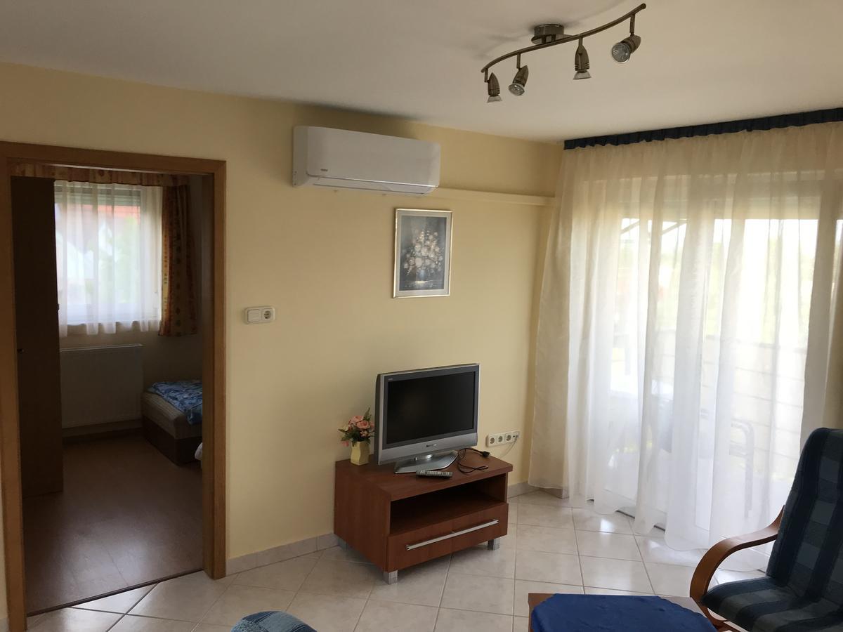 Katalin Apartmanhaz Zalakaros Buitenkant foto